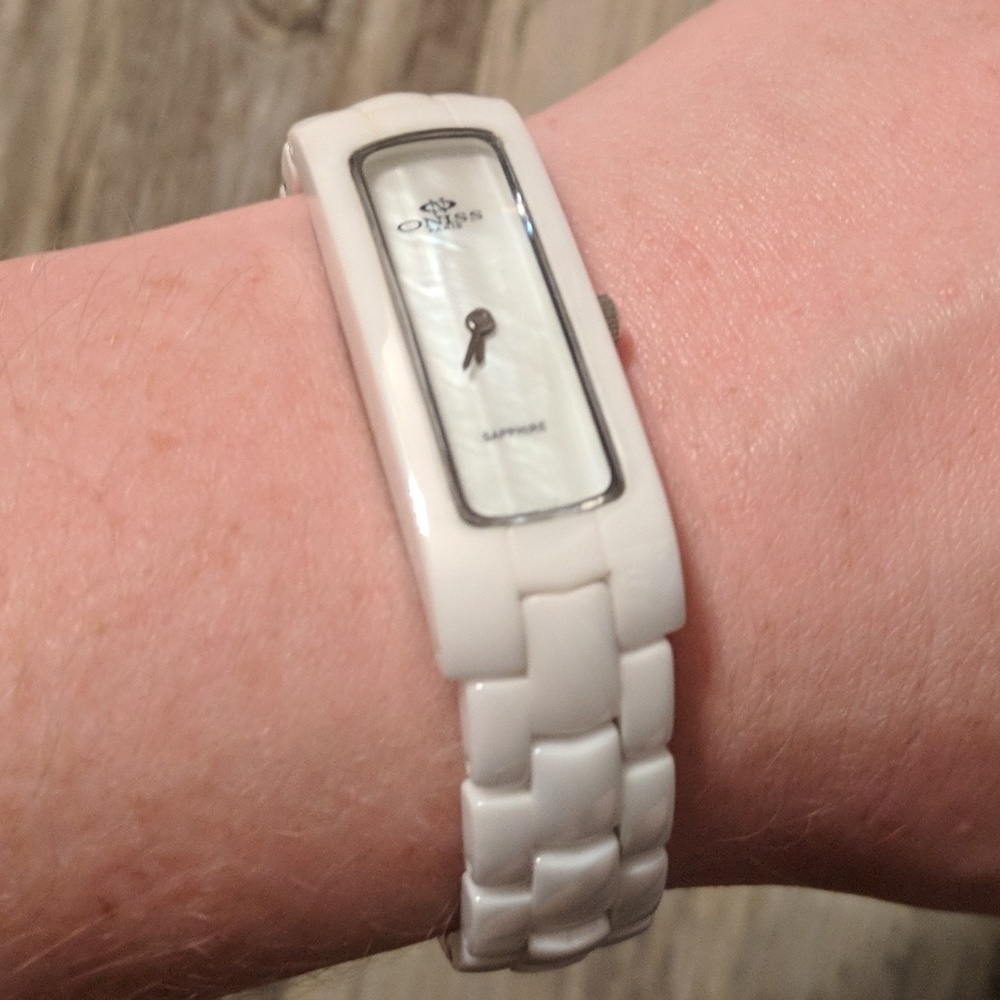 Oniss Thin White Watch